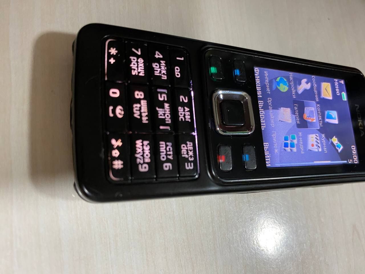 Assalom alekum telefon sotiladi Original Nokia 6300 Black Qora Rang
