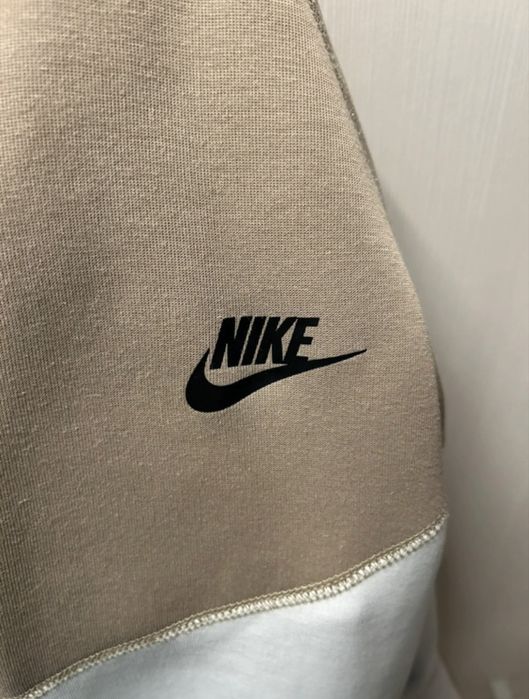 Nike tech fleece