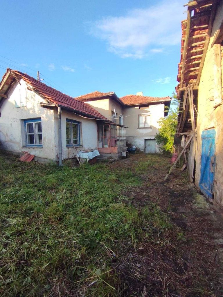 Продава се Къща в с. Клисура, Област София-област - 84 кв.м за 500 €/кв.м - Снимка #4