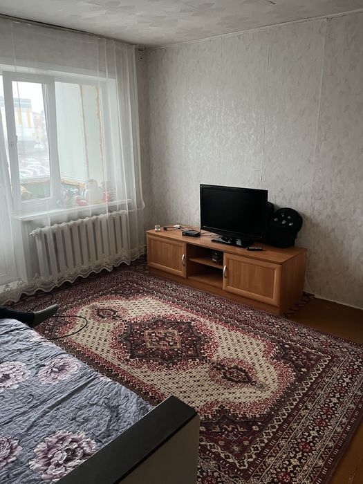 Сдам двух комнатную квартиру на долги срок