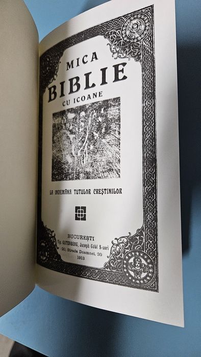 Mica Biblie cu icoane 1913 (retiparita in 2010)