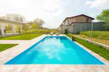 Vila cu Piscina