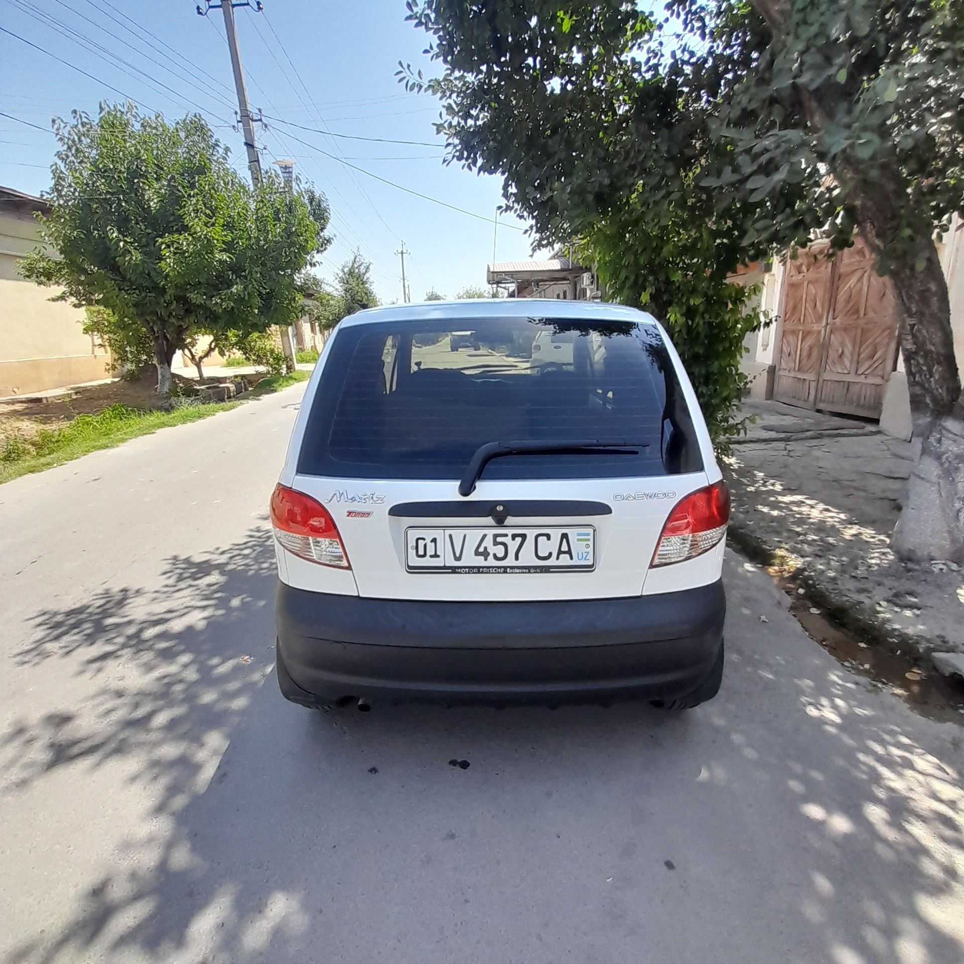 Matiz sotiladi holati zor 3200