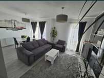 Vând apartament 3 camere în Selimbar