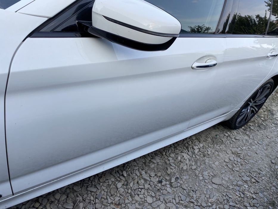 Fuzetă dreapta spate G30 2.0 D XDrive