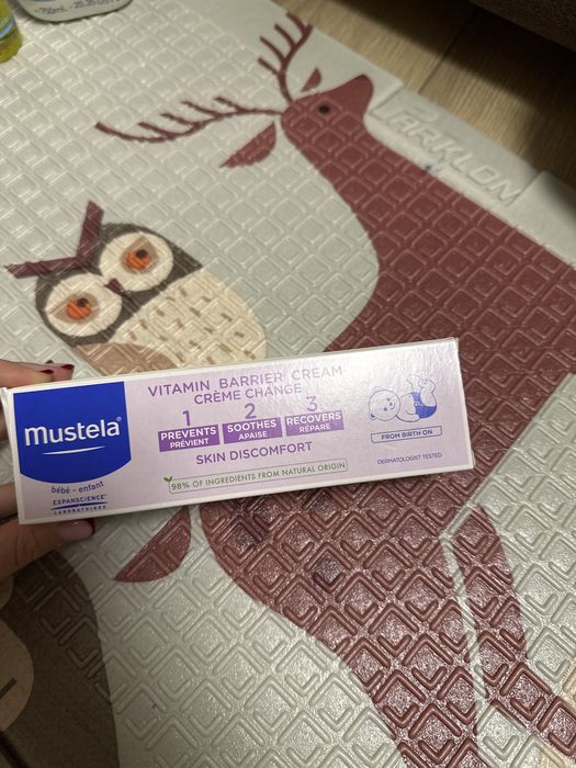 Бебешка козметика Mustela