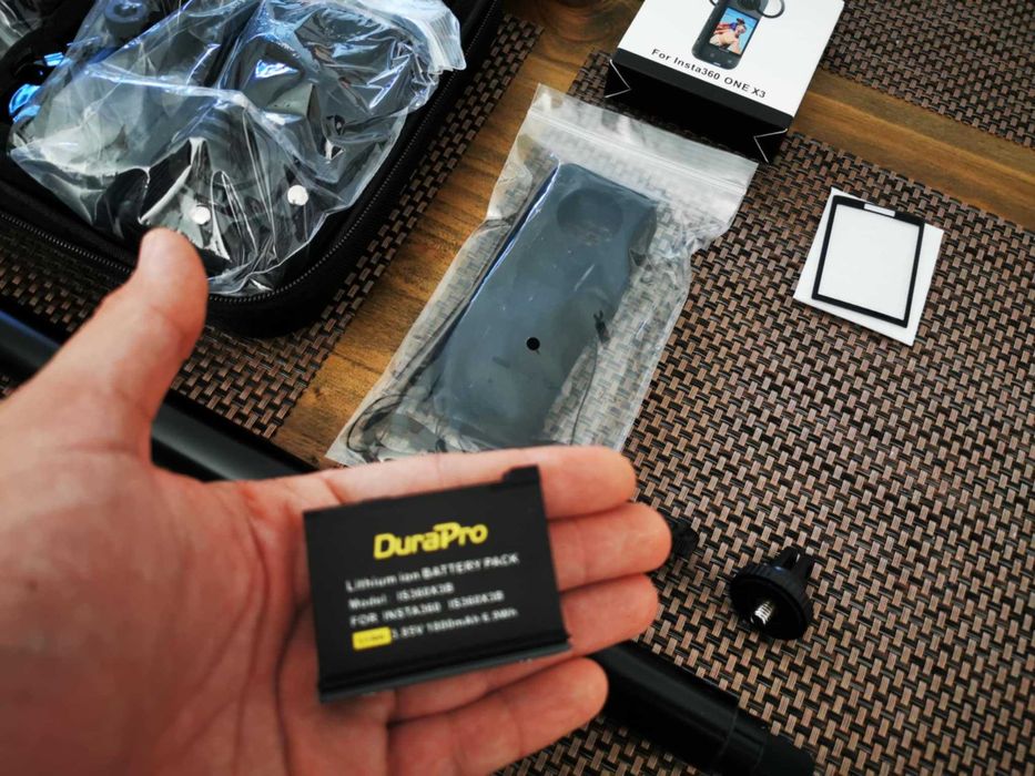 Kit accesorii esentiale camera actiune Insta360 X3 set selfie prinderi