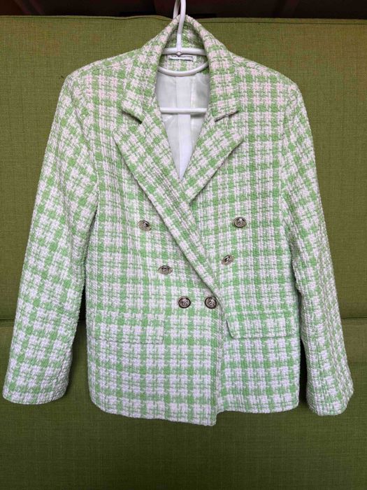 Стильный женский пиджак, размер M (Италия)
