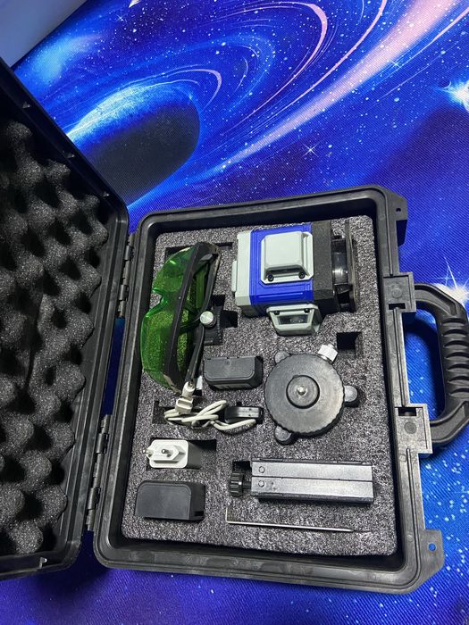 Продам Лазерный Уровень