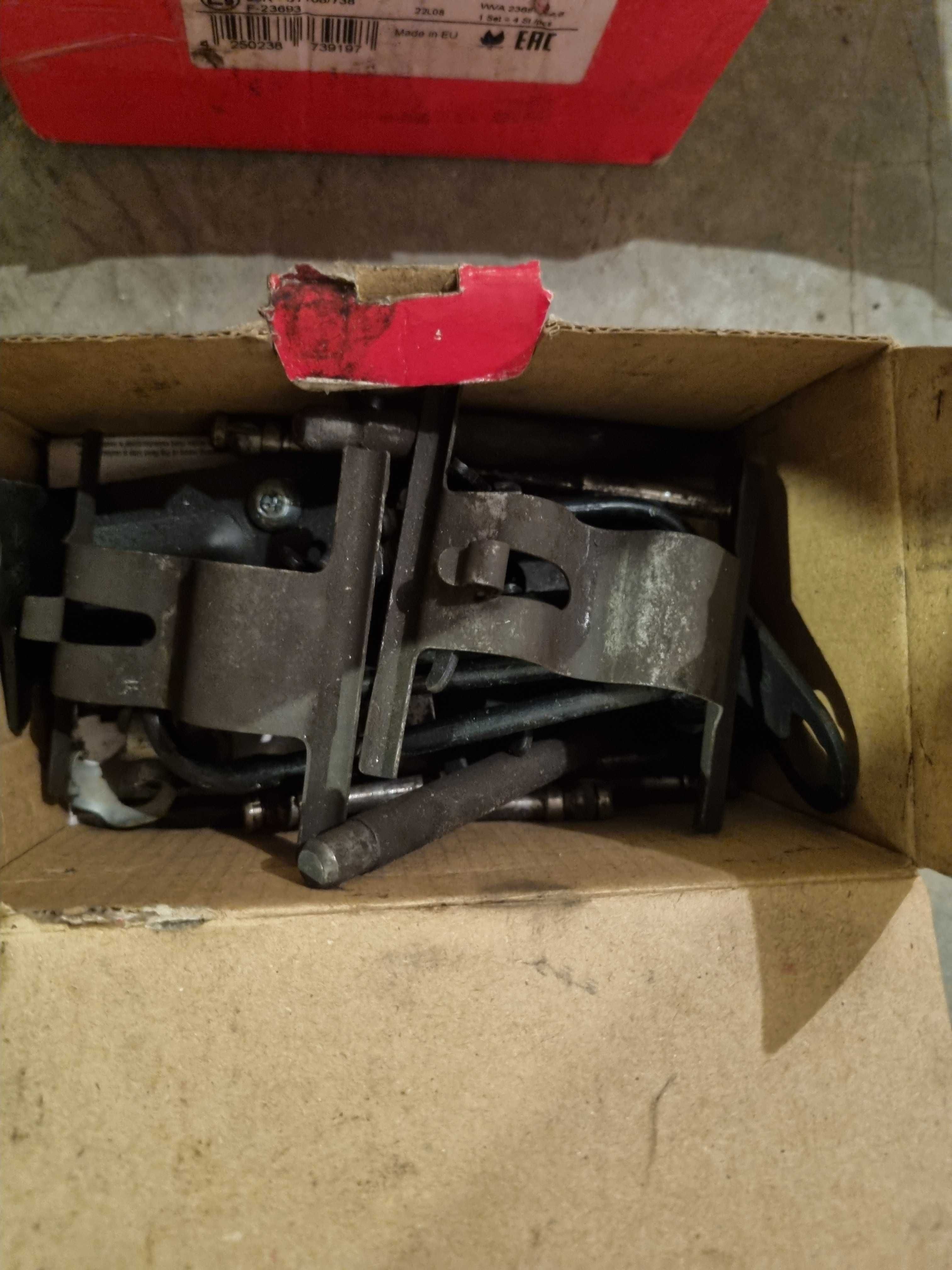 Комплект 4 бутални апарати Brembo с накладки за  Q7, Тouareg, Сayenne