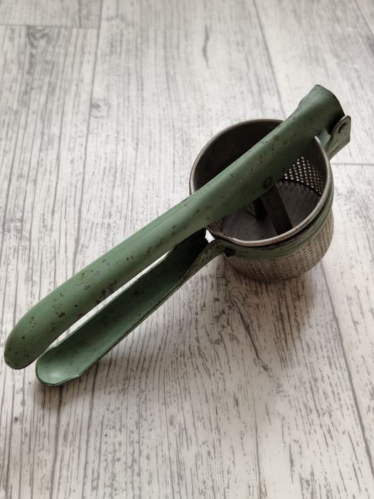 Отдам соковыжималку СССР