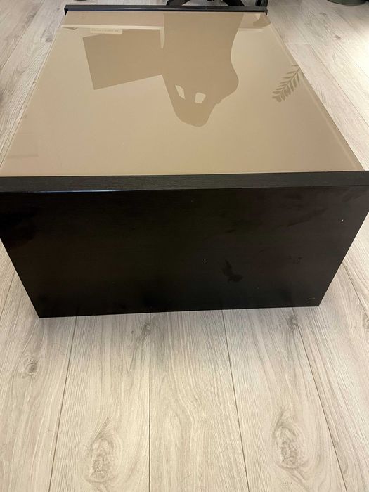 Masuta de cafea sufragerie.