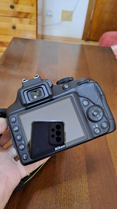 Nikon D3400 + obiectiv Sigma 18-50mm