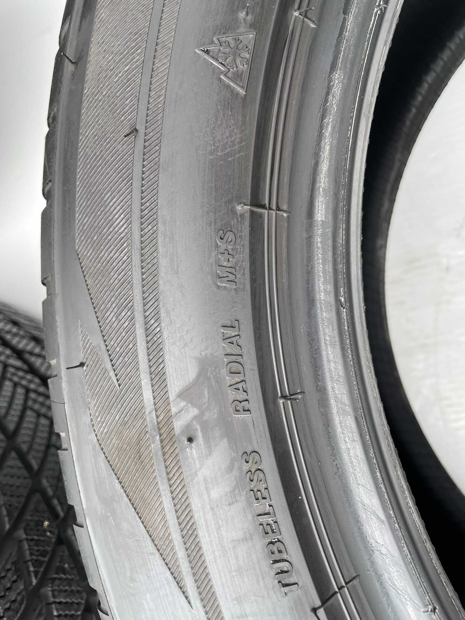 Set anvelope iarna Bridgestone Blizzak LM 001 255 50 R18 MO dot 2421