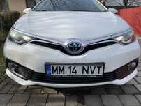Toyota Auris Hybrid