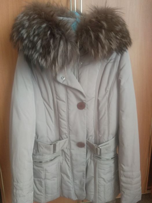 Продам женский пуховик
