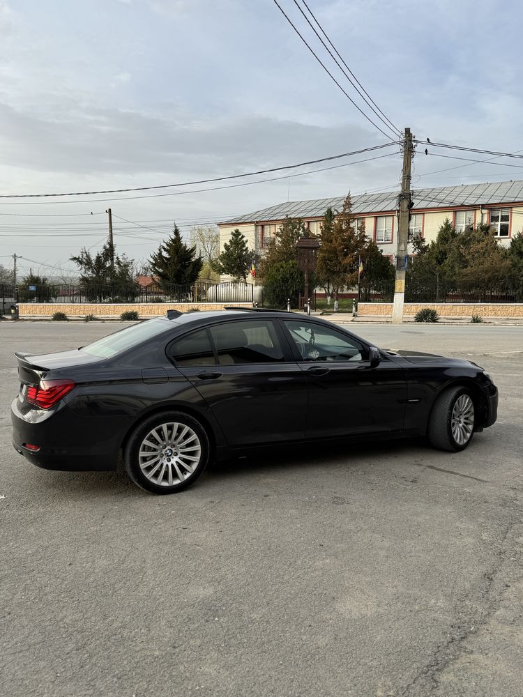 BMW 730d F01 , fiscal pe loc, masina in stare buna!