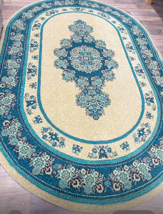 Продам красивый  ковер