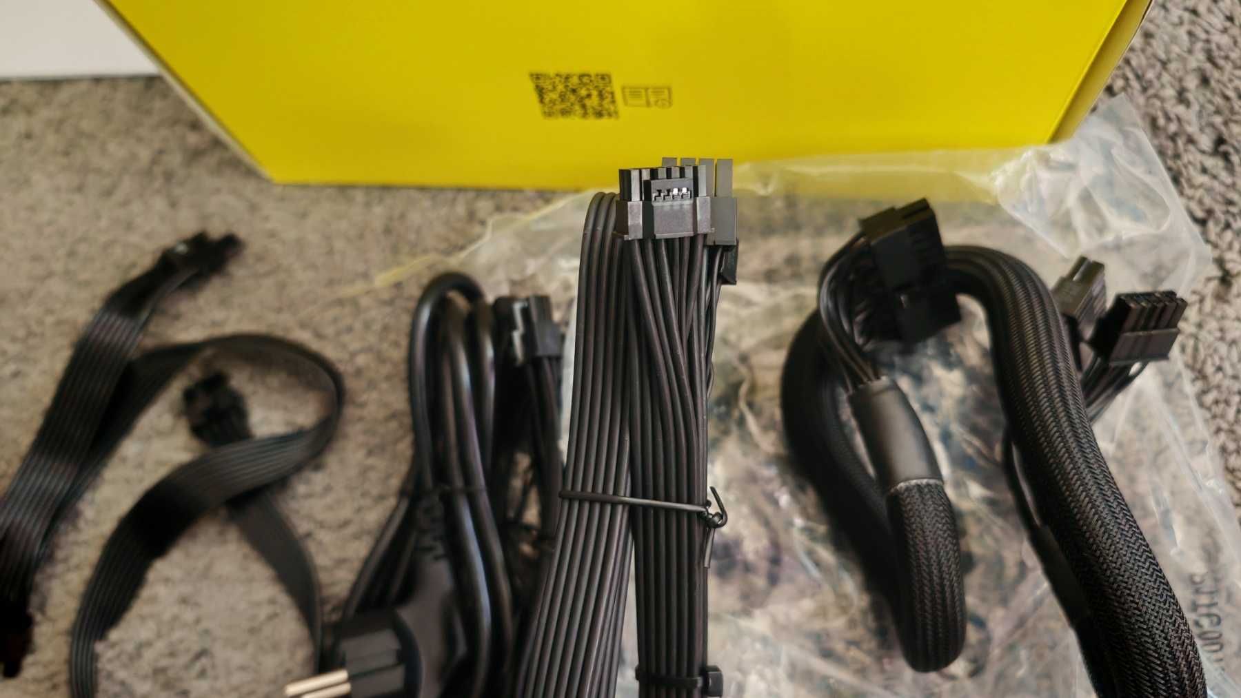 Захранване Corsair RM850e, 850W 80+ GOLD ATX3.0, Fully Modular