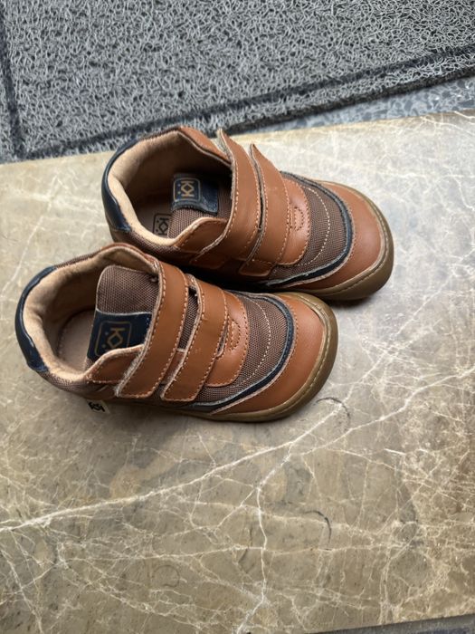 Боси обувки в отлично състояние Froddo, Колев и Колев, 25н