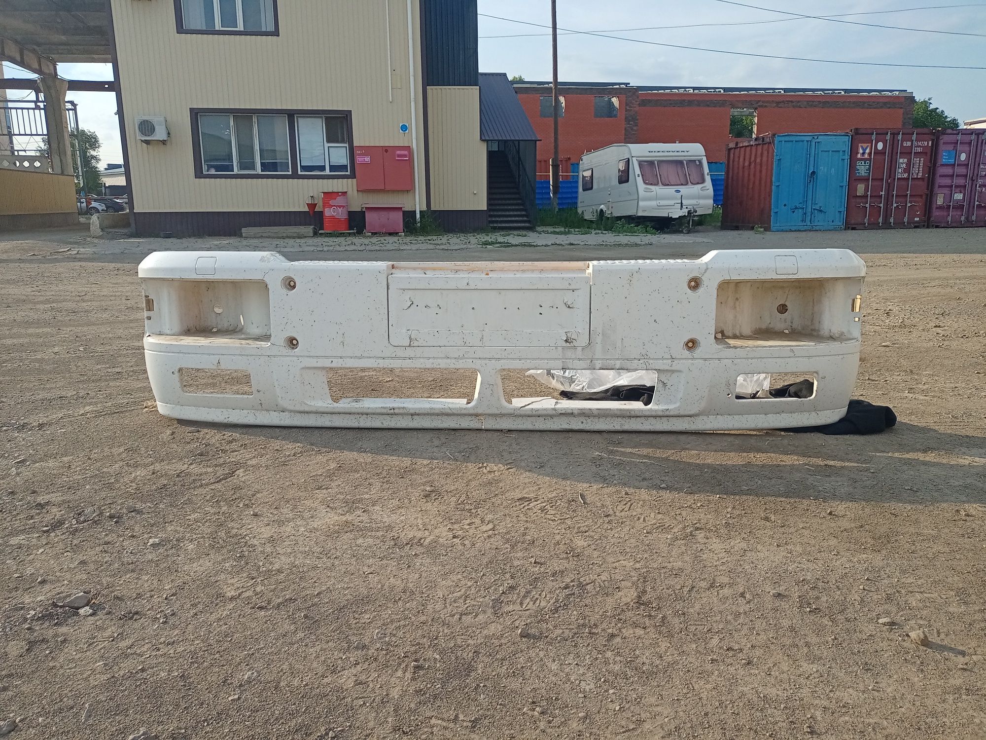 Бампер Шахман f2000