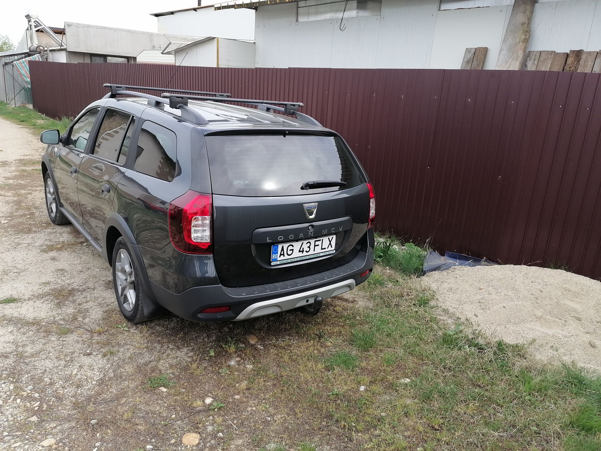 Vând Dacia Logan MCV Stepway 2018-0,9 tce robotizata