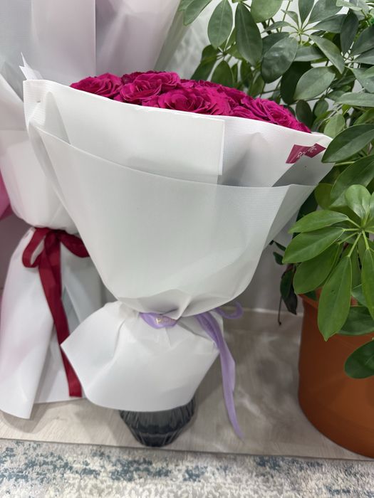 25 штук розы розовые