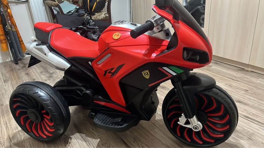 Motocicletă electrică pentru copii