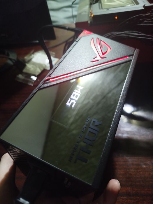 Продам asus thor II 1000w в идеальном состоянии