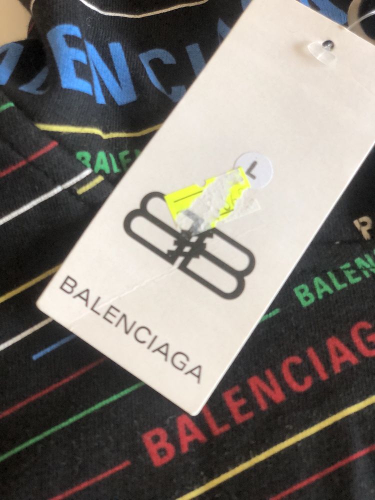 Худи Superdry и Balenciaga нови д етикет