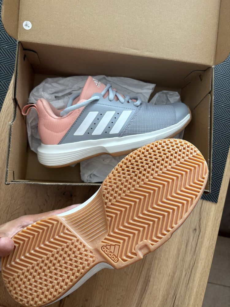 Дамски маратонки adidas