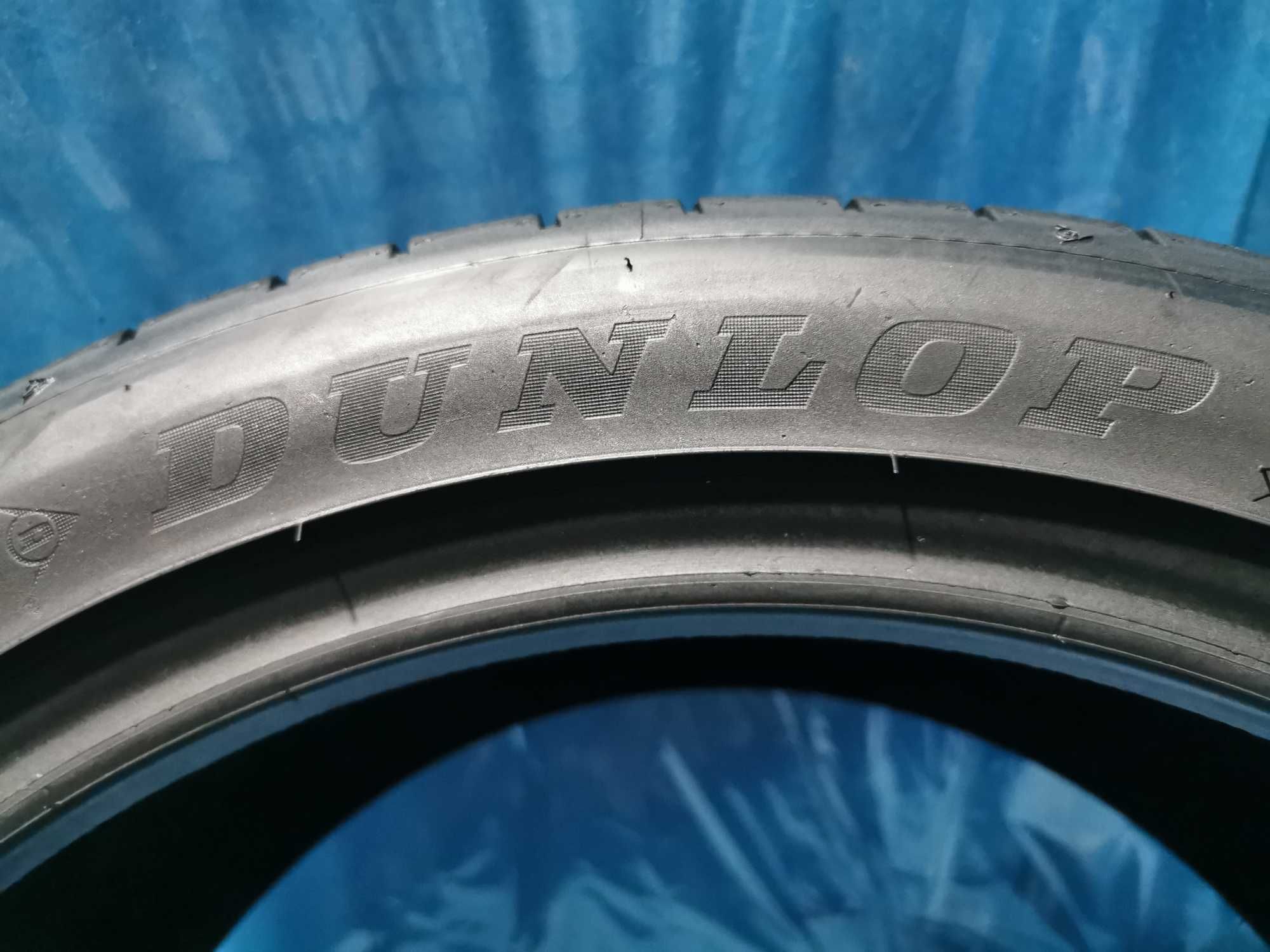 245 40 18 dunlop 4 buc