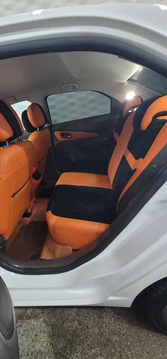Chevrolet Cobalt 4позиция (Апельсин)