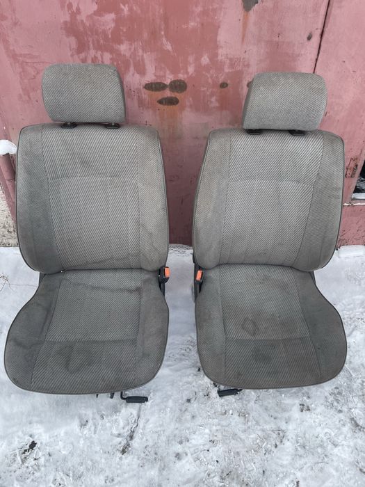Передние сиденья фольцваген пассат б3 б4