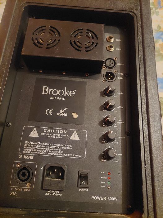 Boxe de vânzare un activă și un pasivă