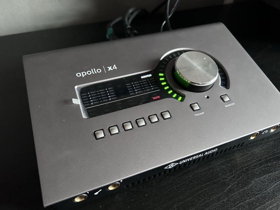 Placa de sunet Universal Audio - Apollo X4