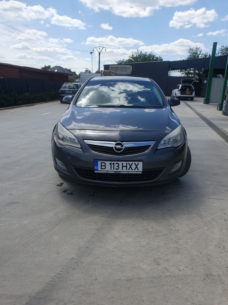 Opel Astra J 1.4