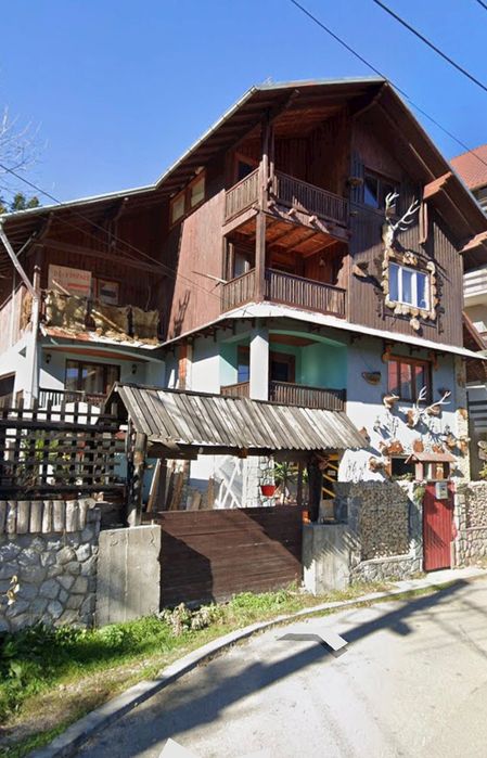 Închiriez camere Bușteni