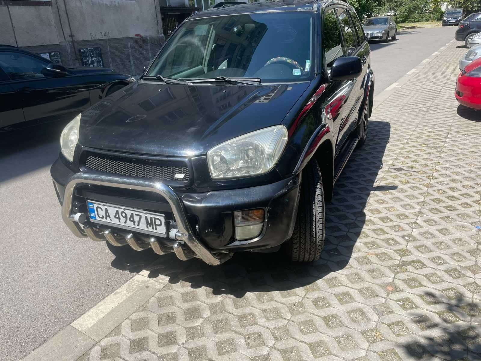 Продавам РАФ4 2002 бензин