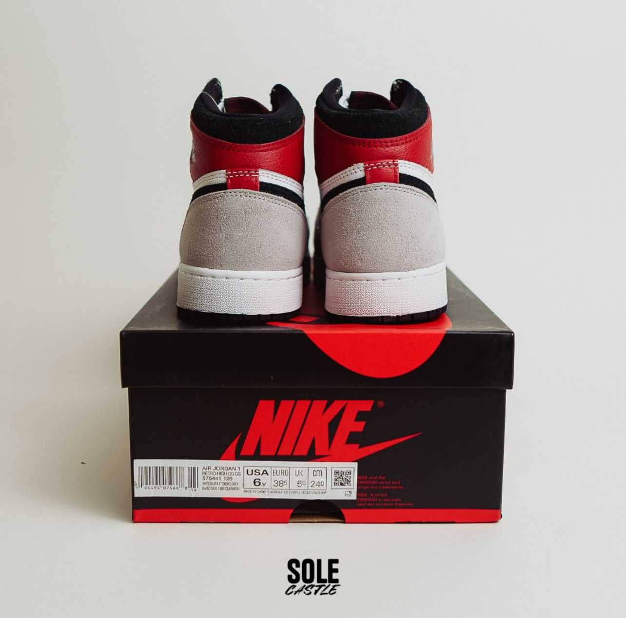 Nike Air Jordan 1 Retro High 'Light Smoke Grey'