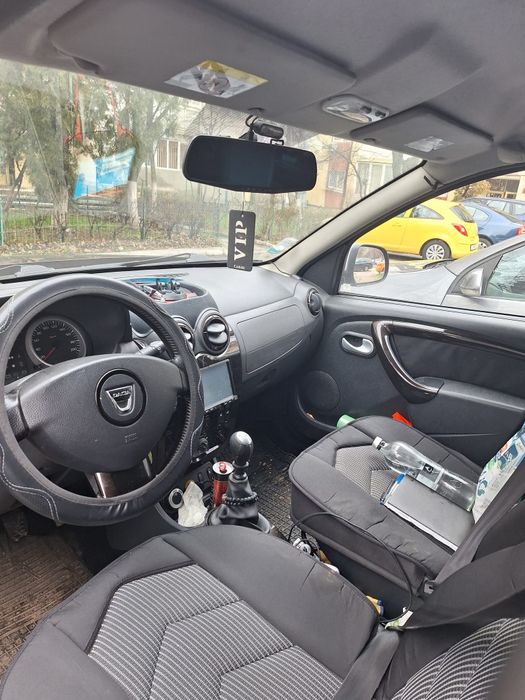 Vând Duster 4x4,fab 2011