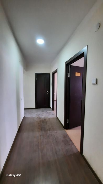 Срочно продаётся Янгихаёт-9  2/5/7 Новостройка