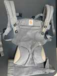 Marsupiul pentru bebelusi Ergobaby Adapt Soft Flex Mesh