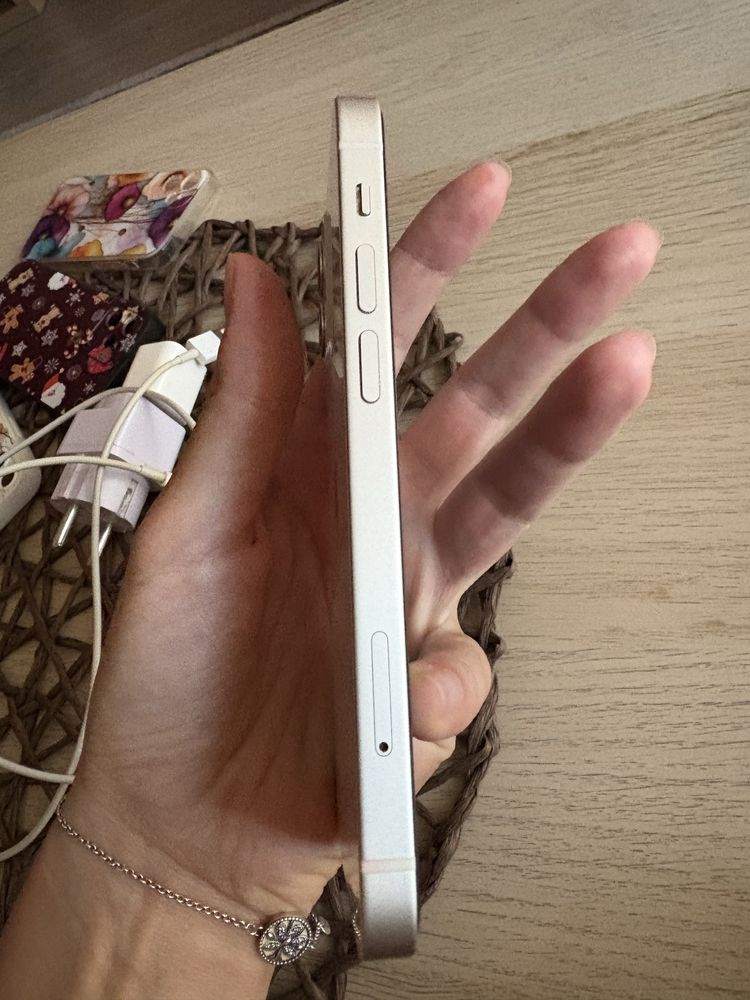 iPhone 12 Mini 64GB – Бял, Отлично състояние