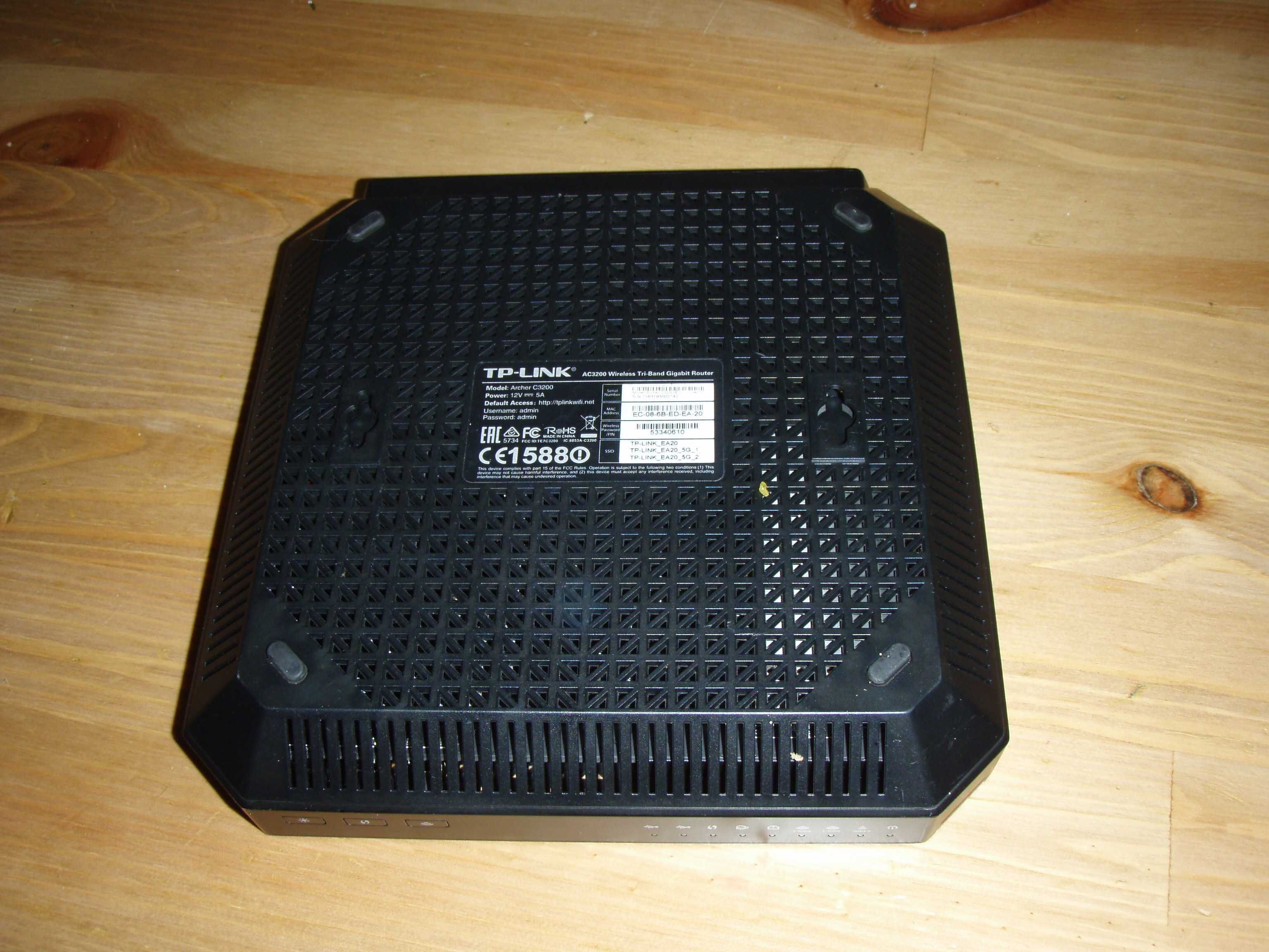 Router Tri-band 1x2.4 Ghz + 2x5Ghz Tp-Link Archer C3200