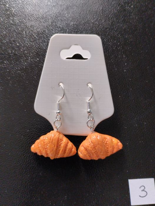 Обеци от полимерна глина