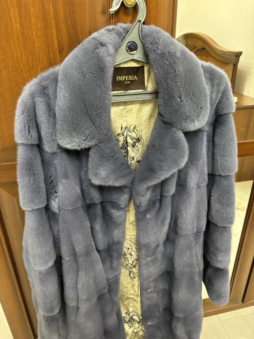Продам шубу норковую