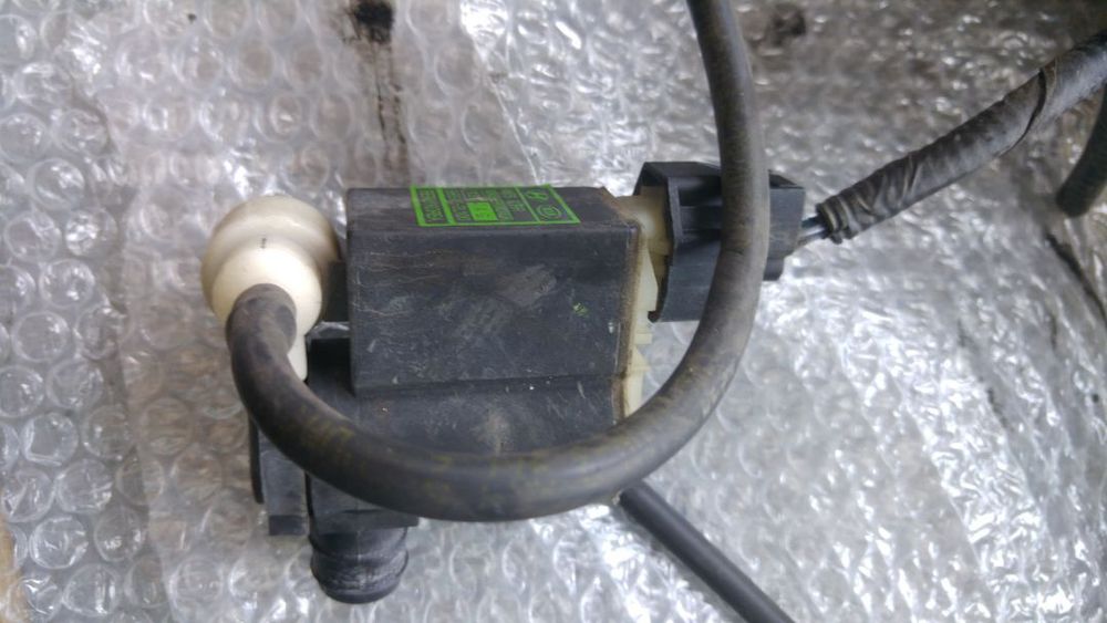 pompita apa spalare parbriz  hyundai ix20 dupa 2011 98510-2l100