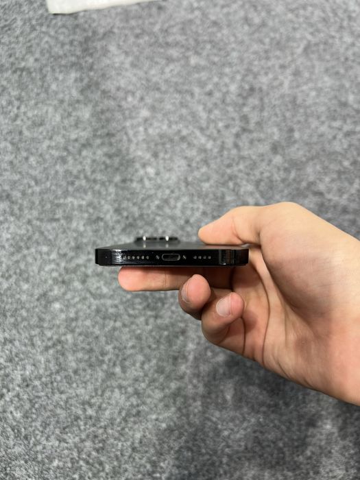 14 pro max qora karobkas bor