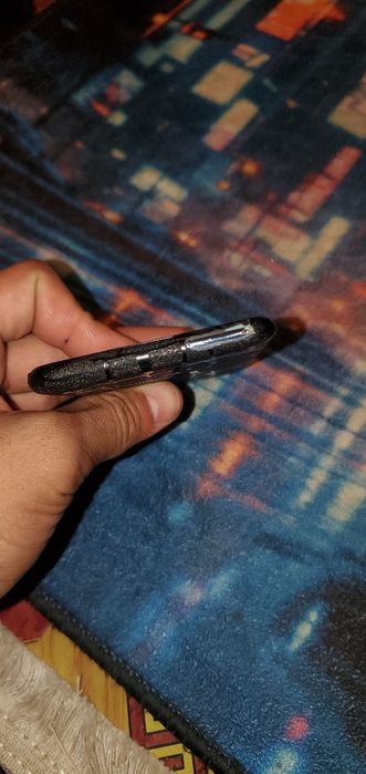 Honor 10 lite holatı norm ekran alıshgan tepa kalonka ıwlamaydı ı